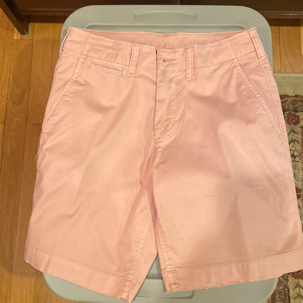 American Eagle men’s flex shorts size 28